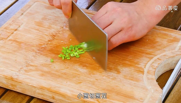 麻辣凉拌豆干串的做法 麻辣凉拌豆干串怎么做 凉拌麻辣豆干的做法大全