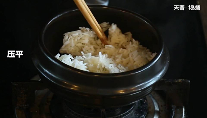 石锅牛肉拌饭怎么做 石锅牛肉拌饭 石锅牛肉拌饭怎么做